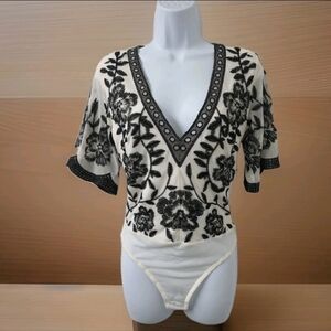 567. Honey Punch Cream and Black Lace Trim V-Neck Top